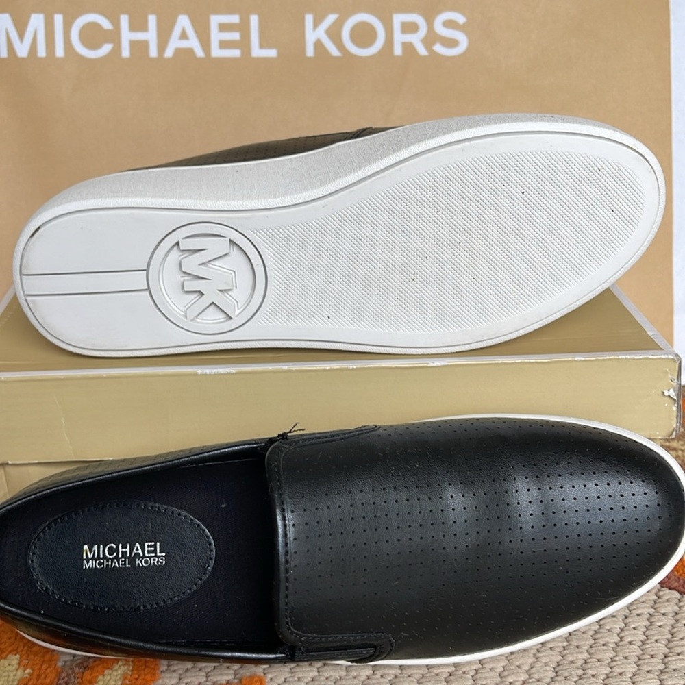 Michael Kors TEDDI SLIP ON NAPPA PU PERFORATED 4959TDFP4L NIB Platforms Sneakers - Picture 3 of 16